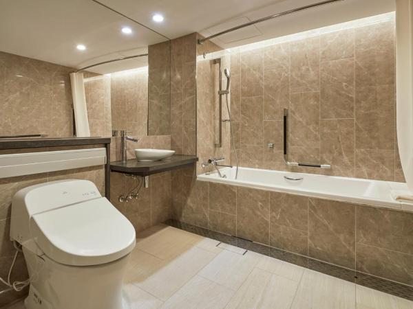 Keio Plaza Hotel Tokyo : photo 6 de la chambre chambre lits jumeaux deluxe - accessible aux personnes à mobilité réduite - non-fumeurs