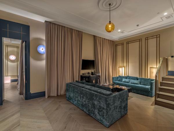 CoolRooms Palacio de Atocha : photo 5 de la chambre suite 2 chambres supérieure