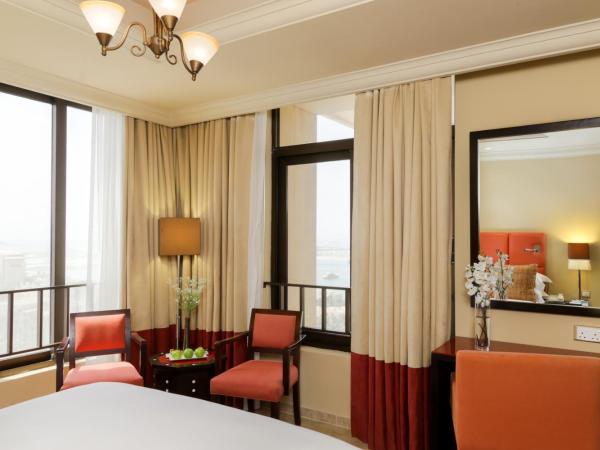 Arjaan by Rotana - Dubai Media City : photo 2 de la chambre chambre avec vue sur la ville