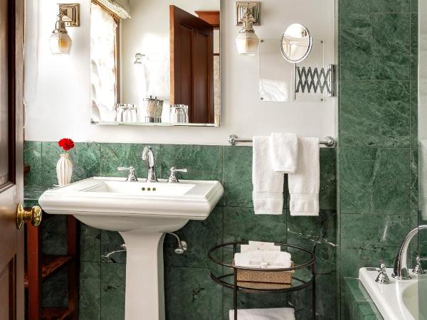 Abigail's Hotel : photo 3 de la chambre chambre lit king-size supérieure