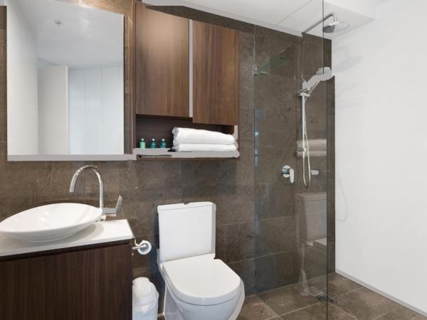 Brisbane Skytower by CLLIX : photo 10 de la chambre petit appartement sky high 3 chambres avec 2 salles de bains