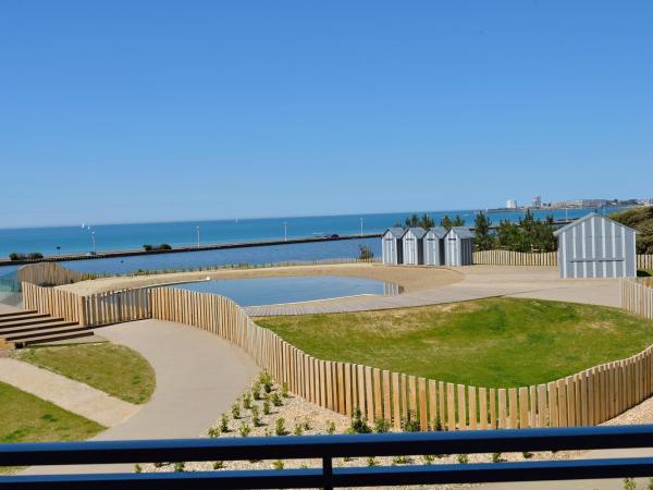 Côte Ouest Hôtel Thalasso & Spa Les Sables d'Olonne - MGallery : photo 7 de la chambre chambre classique lit queen-size ou lits jumeaux - vue sur mer