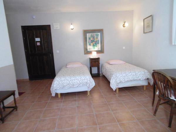 La Ferme de Valauris : photo 3 de la chambre chambre lits jumeaux