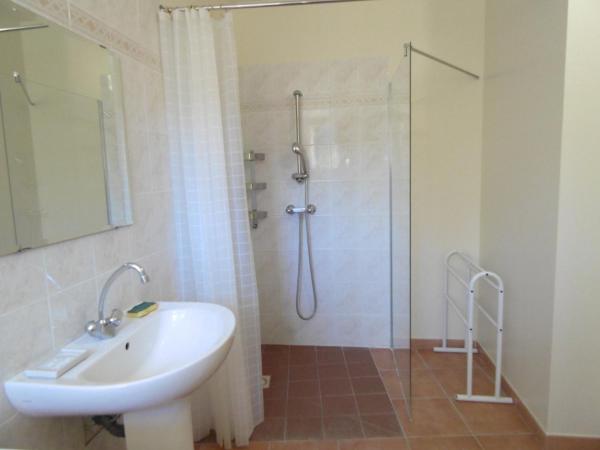 La Ferme de Valauris : photo 1 de la chambre chambre lits jumeaux