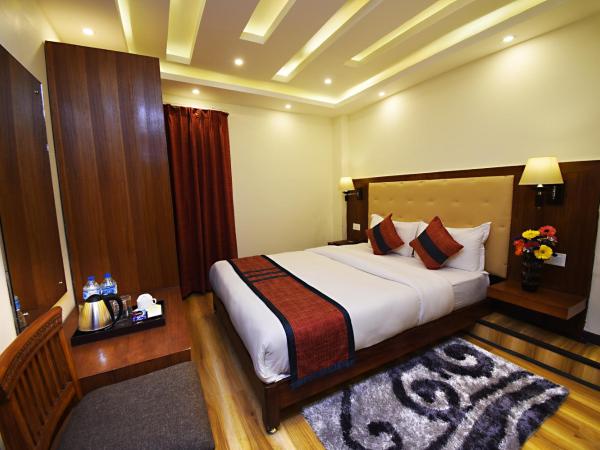 Hotel Jampa : photo 3 de la chambre chambre familiale communicante - navette aéroport aller ou retour gratuite