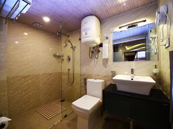 Hotel Jampa : photo 8 de la chambre chambre lits jumeaux deluxe - navette aéroport aller ou retour gratuite