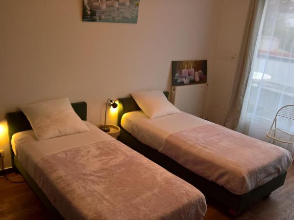 Bambou & Olivier Chambres : photo 7 de la chambre chambre deluxe double ou lits jumeaux