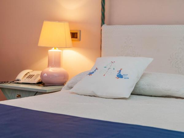 Hotel Luna Lughente : photo 4 de la chambre chambre double ou lits jumeaux confort 