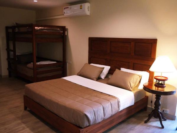 Mountain View GuesthouseChiangmai : photo 3 de la chambre chambre familiale deluxe