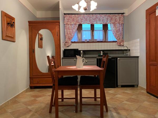 Pension Amadeus & Apartments : photo 4 de la chambre studio