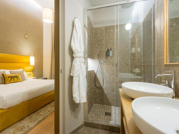 Renascentia in Florence - Adults Only : photo 9 de la chambre chambre double deluxe avec baignoire