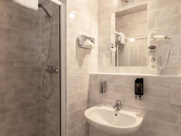 a&o Warszawa Wola : photo 4 de la chambre chambre simple