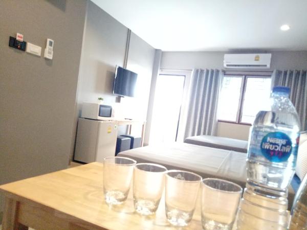 R9 Bangkok : photo 4 de la chambre chambre familiale avec salle de bains privative