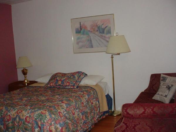 Blue Moon Motel : photo 1 de la chambre chambre king avec cuisine