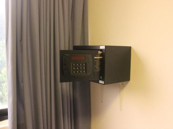 Hotel Supreme : photo 5 de la chambre chambre familiale (4 adultes)