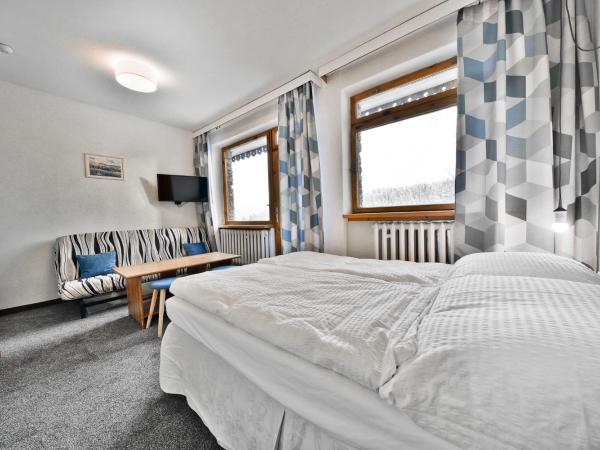 Panorama Gór w Karpaczu : photo 4 de la chambre chambre triple – vue sur montagne