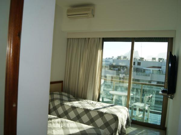 TIFFANYS IPANEMA FLATs : photo 7 de la chambre appartement 2 chambres