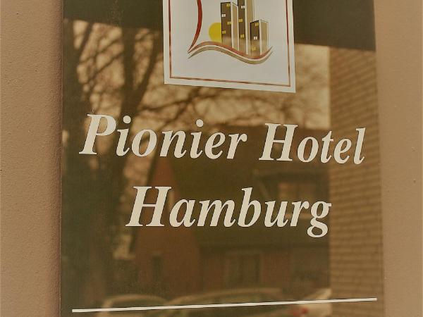Pionier Hotel Hamburg Wandsbek : photo 9 de la chambre chambre simple avec salle de bains commune