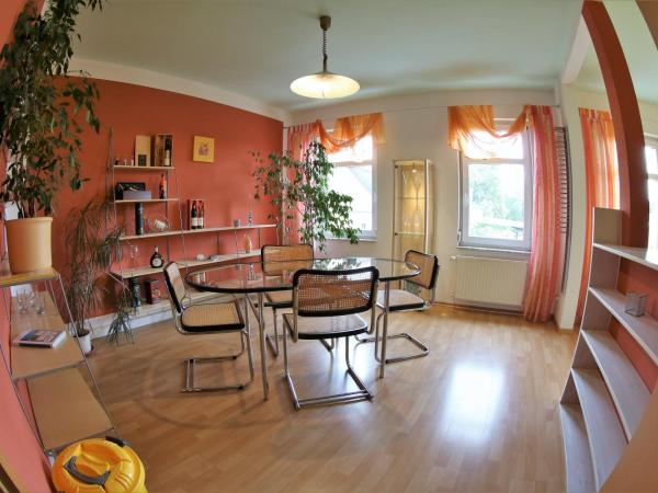 Pension Jung : photo 1 de la chambre grande chambre double ou lits jumeaux