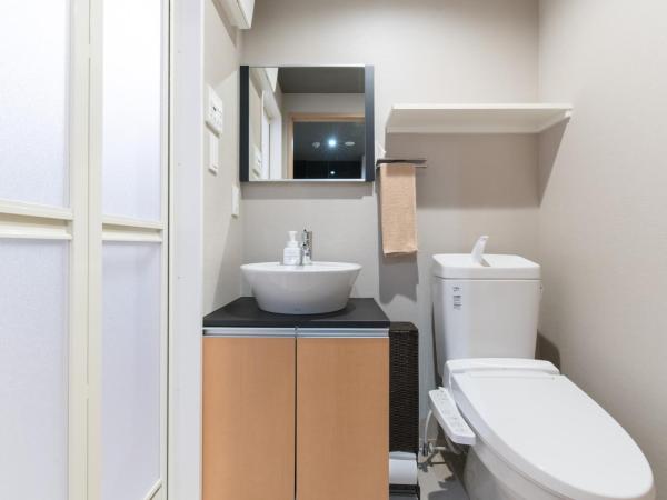 Stay SAKURA Kyoto Higashiyama Shirakawa : photo 6 de la chambre chambre double standard avec 2 lits doubles