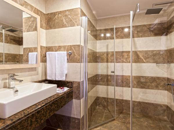 Xperia Saray Beach Hotel : photo 5 de la chambre chambre double ou lits jumeaux standard