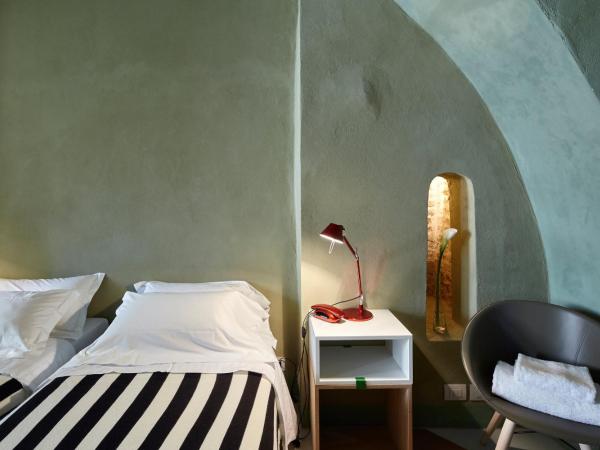 Palazzetto Rosso - Art Hotel : photo 5 de la chambre chambre lit king-size supérieure