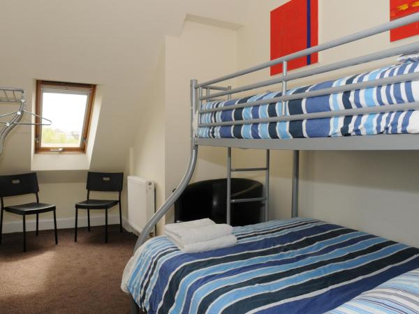 The Hostel : photo 6 de la chambre chambre privée avec 2 lits