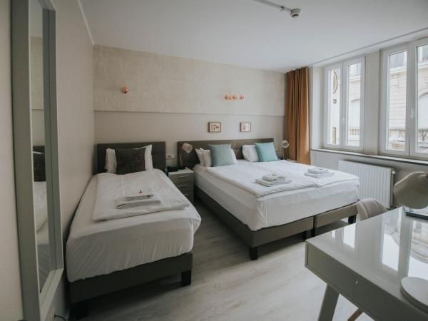 Le Chatelet : photo 1 de la chambre chambre triple supérieure