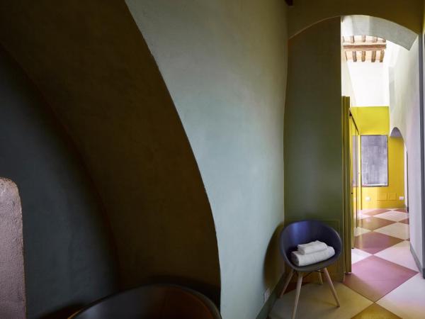 Palazzetto Rosso - Art Hotel : photo 7 de la chambre chambre lit king-size supérieure