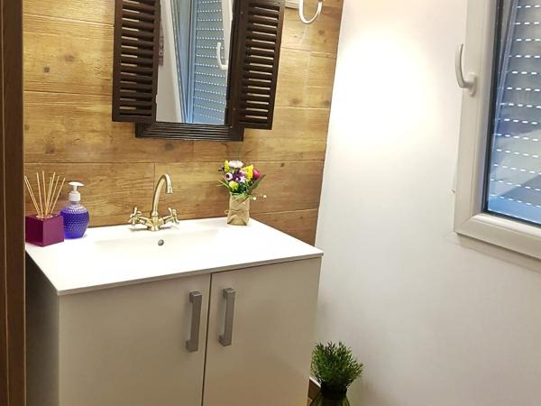 Andrada's ROOMS Plaza Toros : photo 3 de la chambre chambre double avec balcon