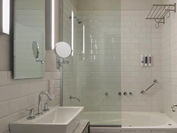 Esplendor by Wyndham Savoy Rosario : photo 5 de la chambre one-bedroom vip king suite - non-smoking