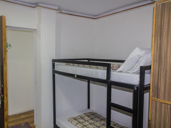 Comfort Stay Hostel : photo 2 de la chambre lit dans dortoir mixte de 8 lits 