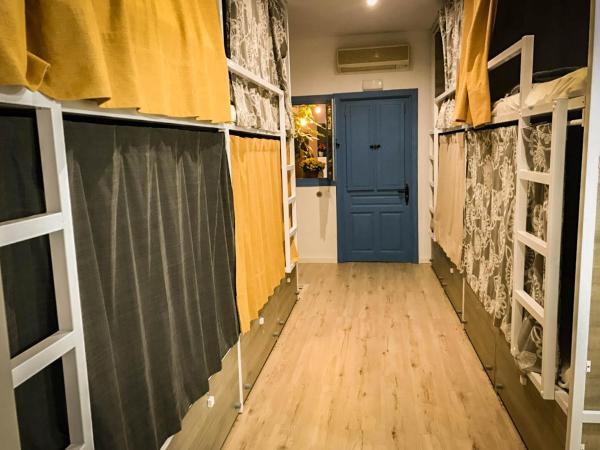 Cantagua Hostel : photo 4 de la chambre lit dans dortoir mixte de 8 lits