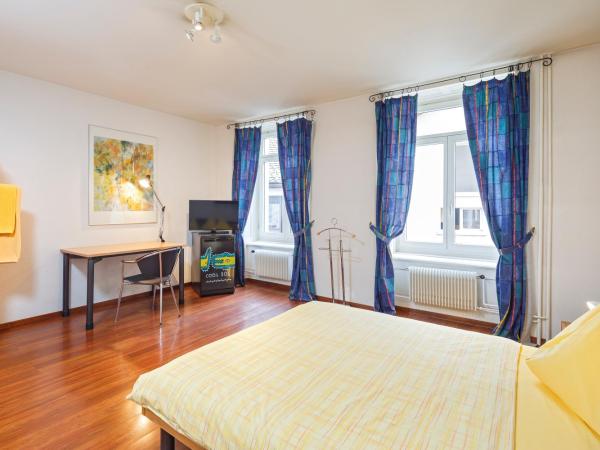 Residence zur Musegg : photo 3 de la chambre chambre double standard avec salle de bains commune