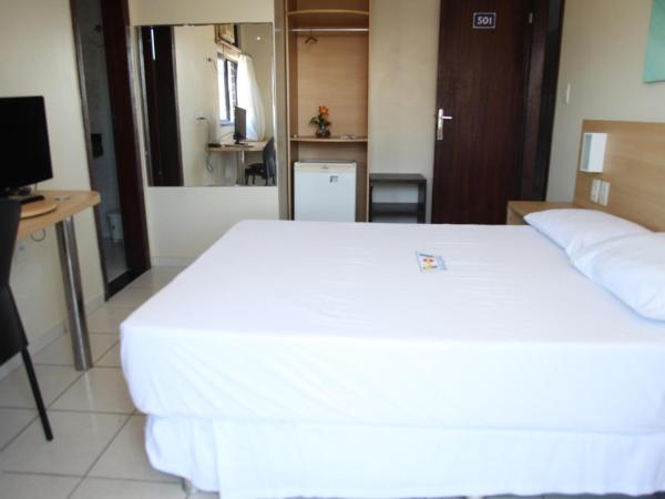 Hotel Piramide Pituba - Rua Pernambuco : photo 1 de la chambre chambre deluxe