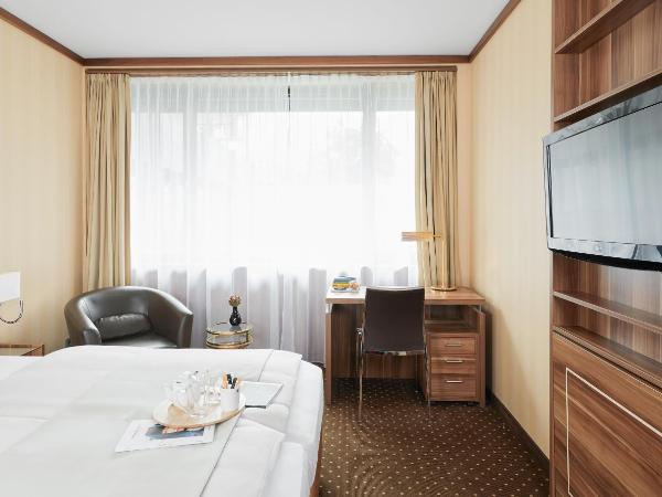 Living Hotel Düsseldorf : photo 3 de la chambre chambre double ou lits jumeaux business plus