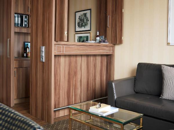 Living Hotel Düsseldorf : photo 6 de la chambre chambre double deluxe