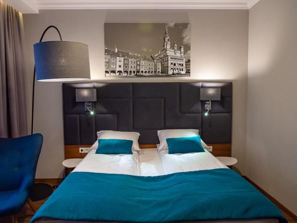 Hotel Topaz Poznań Centrum : photo 3 de la chambre chambre double deluxe avec terrasse
