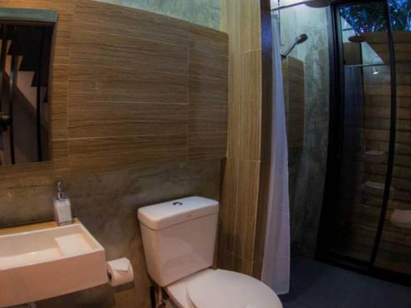 In a Box Hostel : photo 6 de la chambre lit simple dans dortoir pour femmes de 8 lits