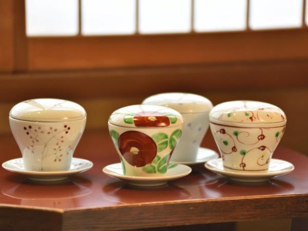 Muromachi Yutone Kyokoyado : photo 8 de la chambre chambre double avec salle de bains privative et tatami au sol - shiraai