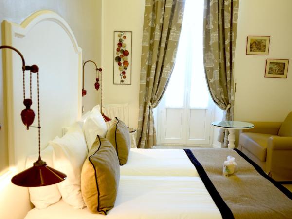 Hotel Royal Bon Repos : photo 1 de la chambre chambre double suprieure - terrasse avec vue sur mer