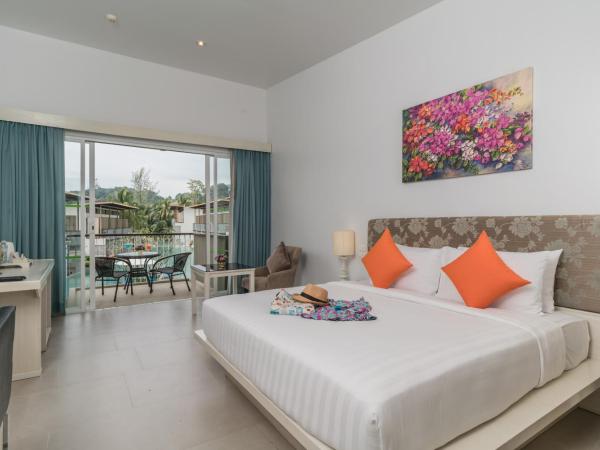 The Briza Beach Resort, Khao Lak SHA Extra Plus : photo 1 de la chambre chambre double ou lits jumeaux deluxe - vue sur piscine