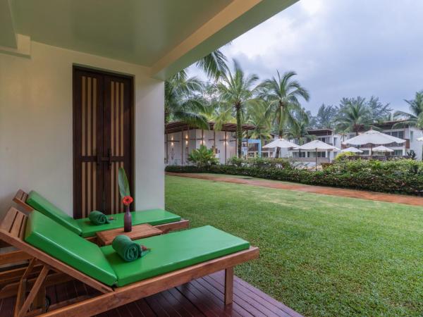 The Briza Beach Resort, Khao Lak SHA Extra Plus : photo 2 de la chambre hébergement familial de luxe avec jardin
