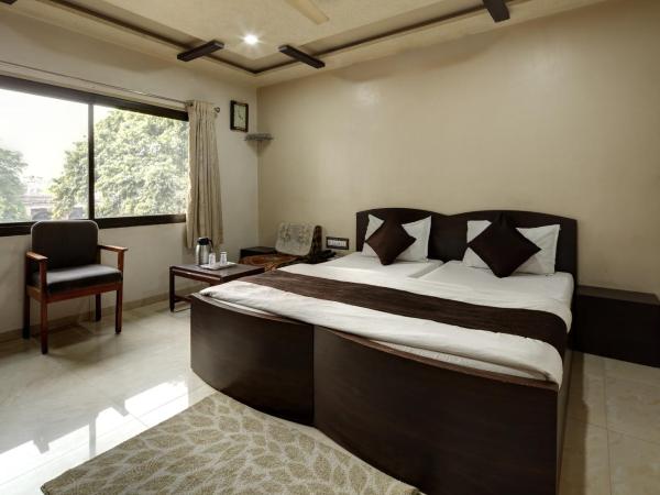 Hotel Good Night : photo 10 de la chambre chambre deluxe double ou lits jumeaux