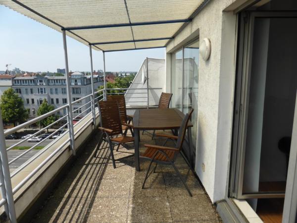 Apartments Schöneberg : photo 7 de la chambre appartement 4 chambres avec terrasse lilie - ringbahnstraße 70, 12099 berlin