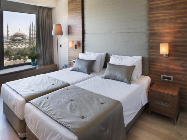 Hotel Arcadia Blue Istanbul : photo 3 de la chambre chambre double ou lits jumeaux - vue sur mer