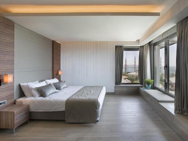 Hotel Arcadia Blue Istanbul : photo 3 de la chambre chambre d'angle de luxe - vue sur mer