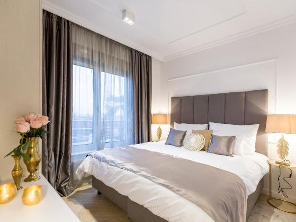 MM House : photo 1 de la chambre chambre double avec balcon