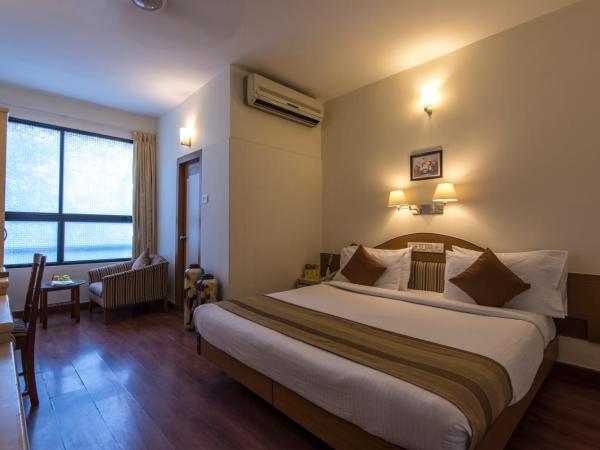 Hotel Park Central Comfort- E- Suites : photo 3 de la chambre hébergement double ou lits jumeaux deluxe