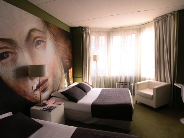 Hôtel Cecyl Reims Centre : photo 1 de la chambre chambre triple standard